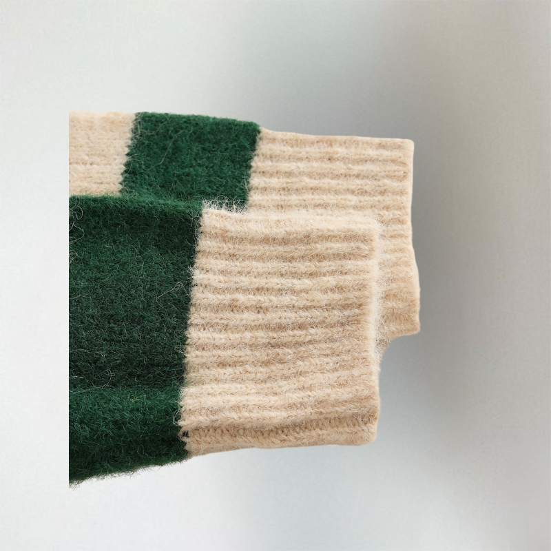 Lena | Stilvolle Strickjacke