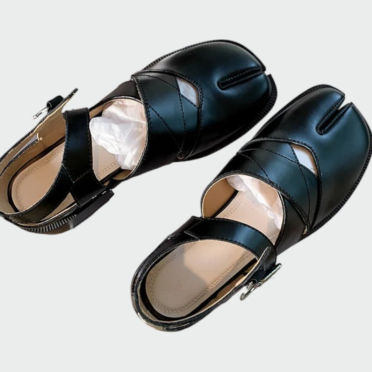 Olivia - Tabi Strap Mary Jane Schuhe