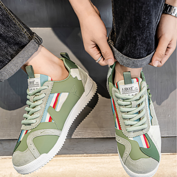 Retro-Sneaker Ultra Bequem