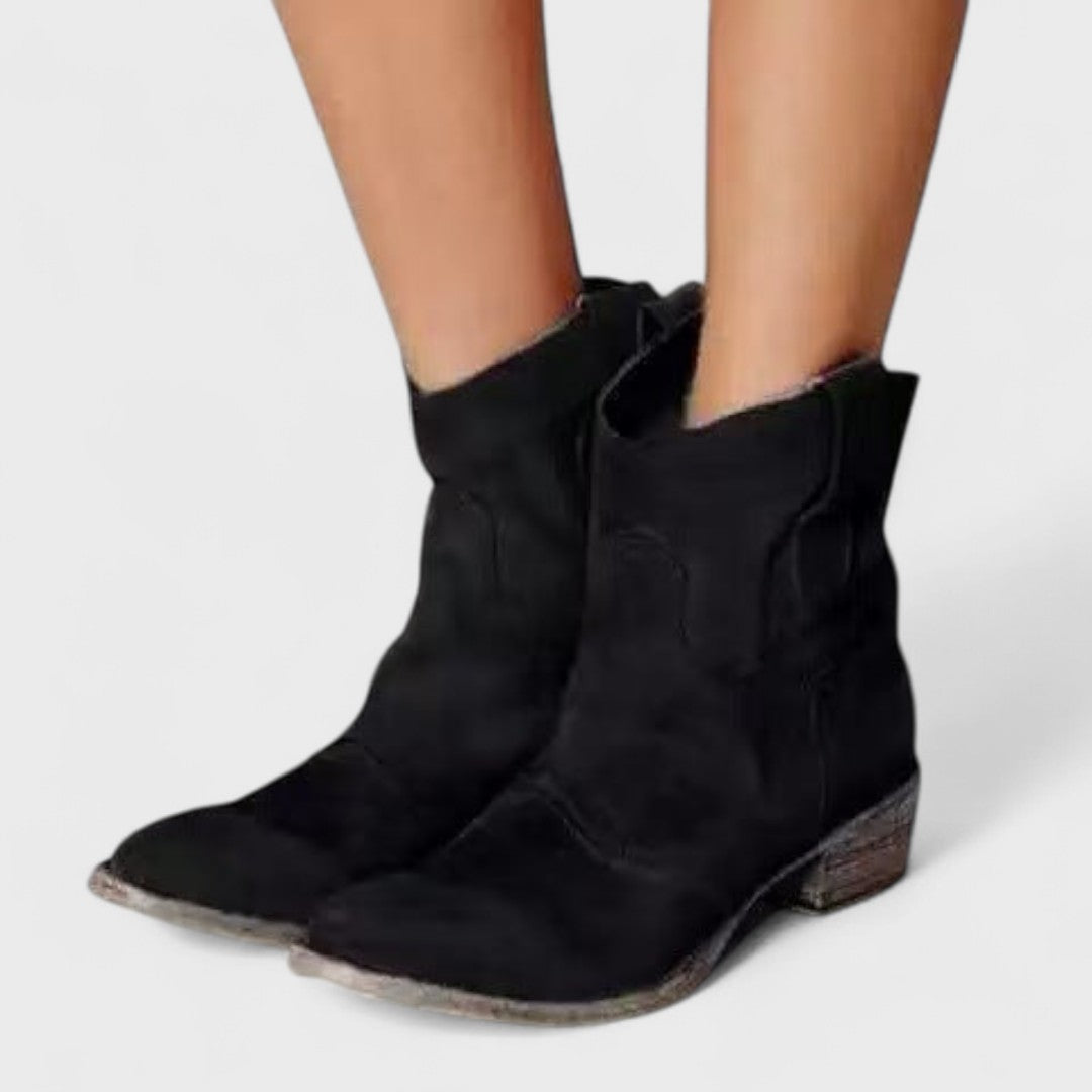 Carlotta - Zeitlose Stiefeletten