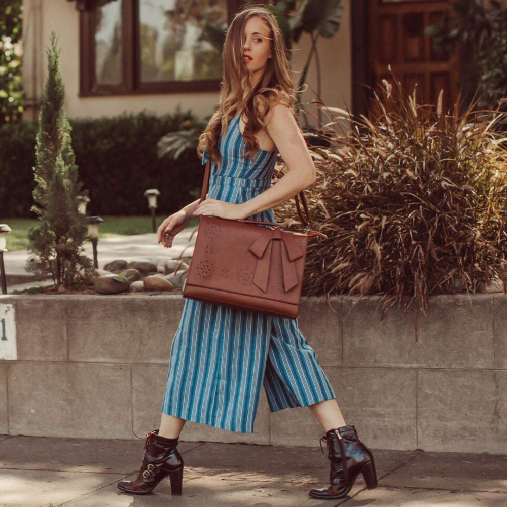 Bernadette – Umhängetasche mit Schleifen