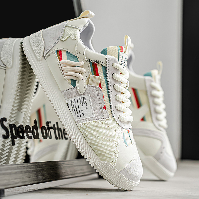 Retro-Sneaker Ultra Bequem