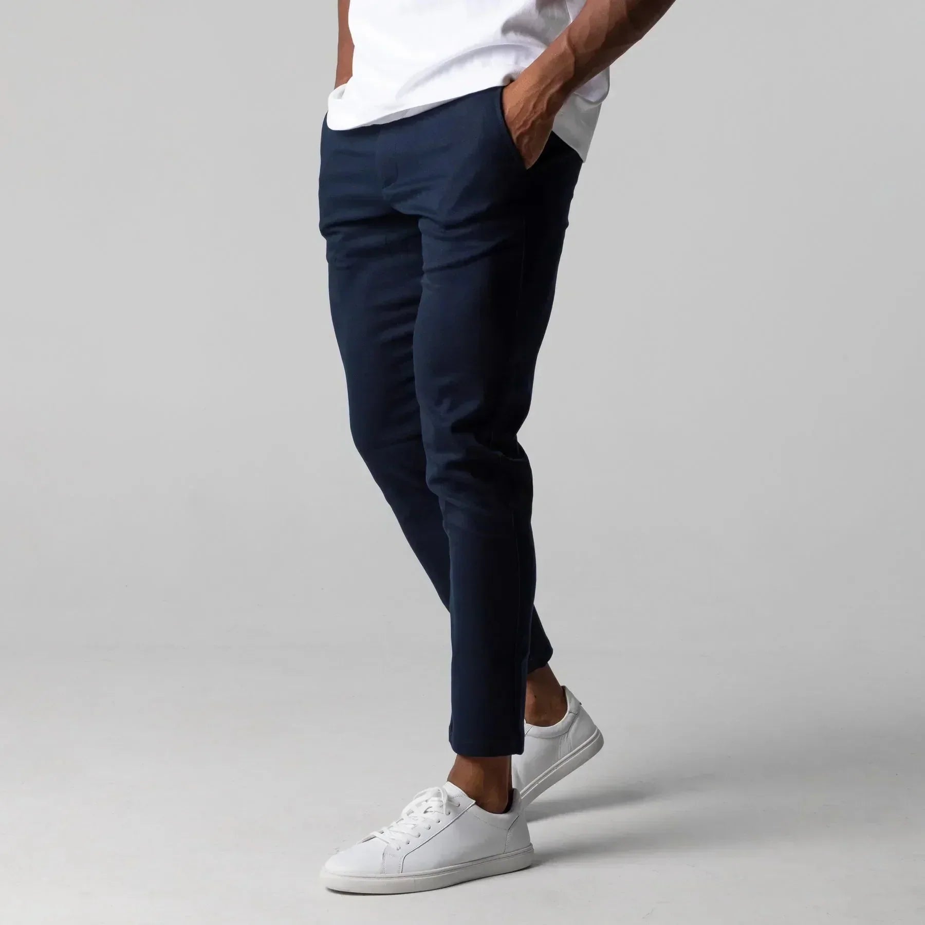 Herren Slim-Fit Chinohose – Elegante Business- & Freizeit-Hose, Modernes Design