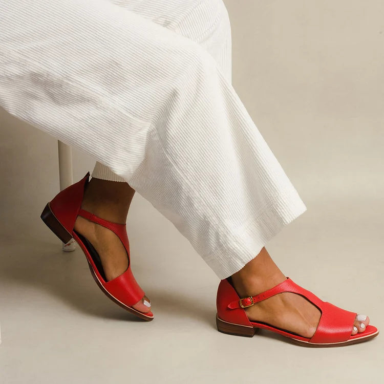 ALBINA | Elegante flache Sandalen mit offener Zehenpartie und Riemen für einen raffinierten Look