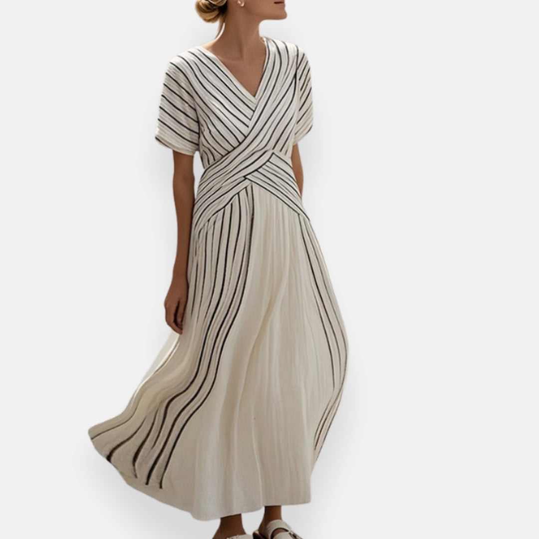Philippinisch | Fließendes gestreiftes Kleid