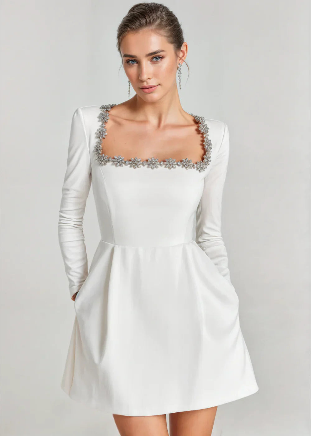 NOMI™ | Mini-Kleid aus Samt