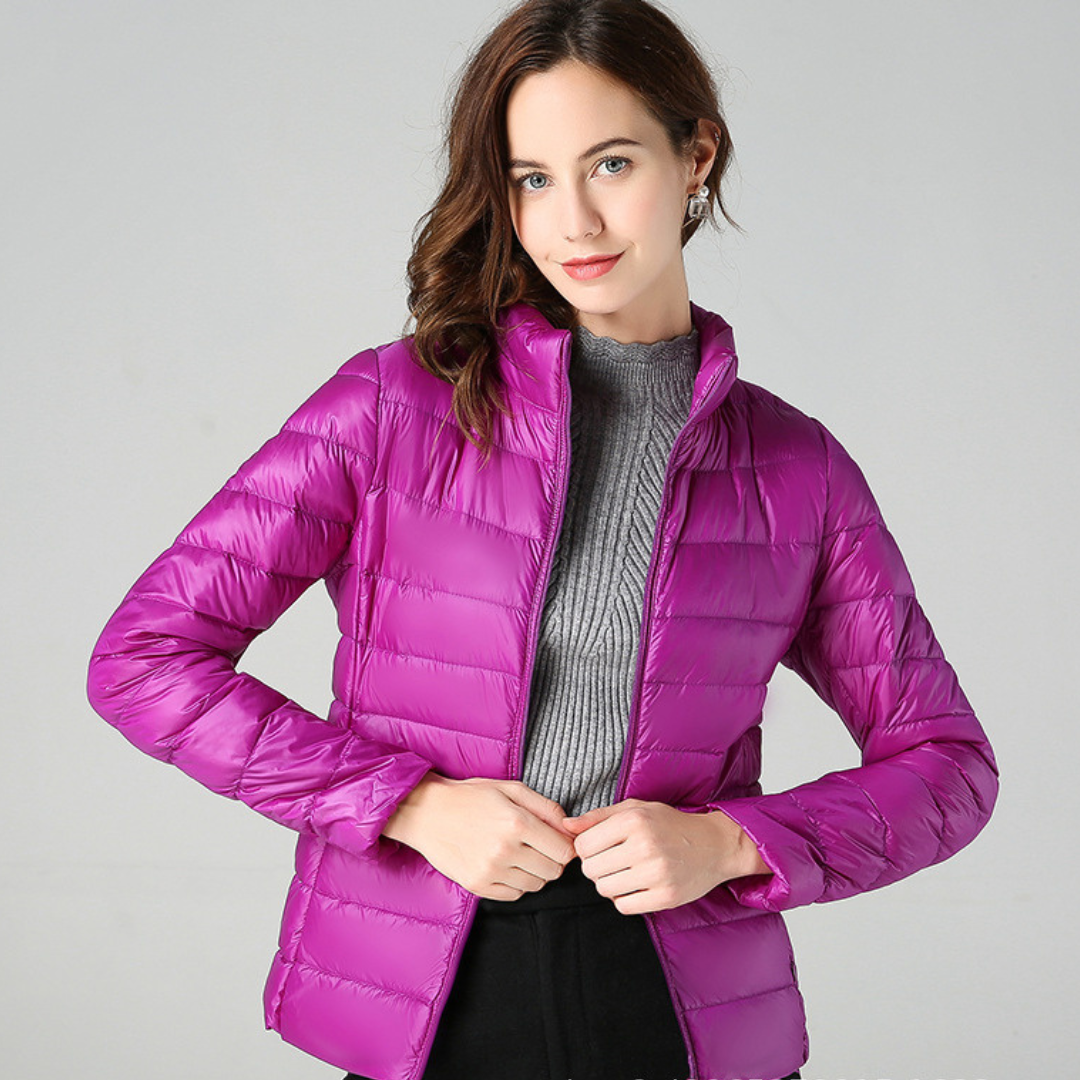 Amaris | Ultraleichte Daunenjacke aus weißer Entendaune