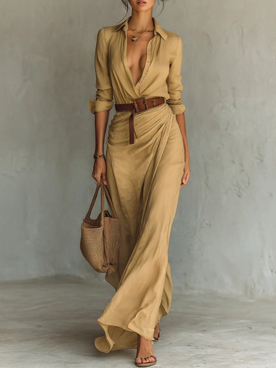 Langärmliges, tailliertes Maxikleid mit Revers