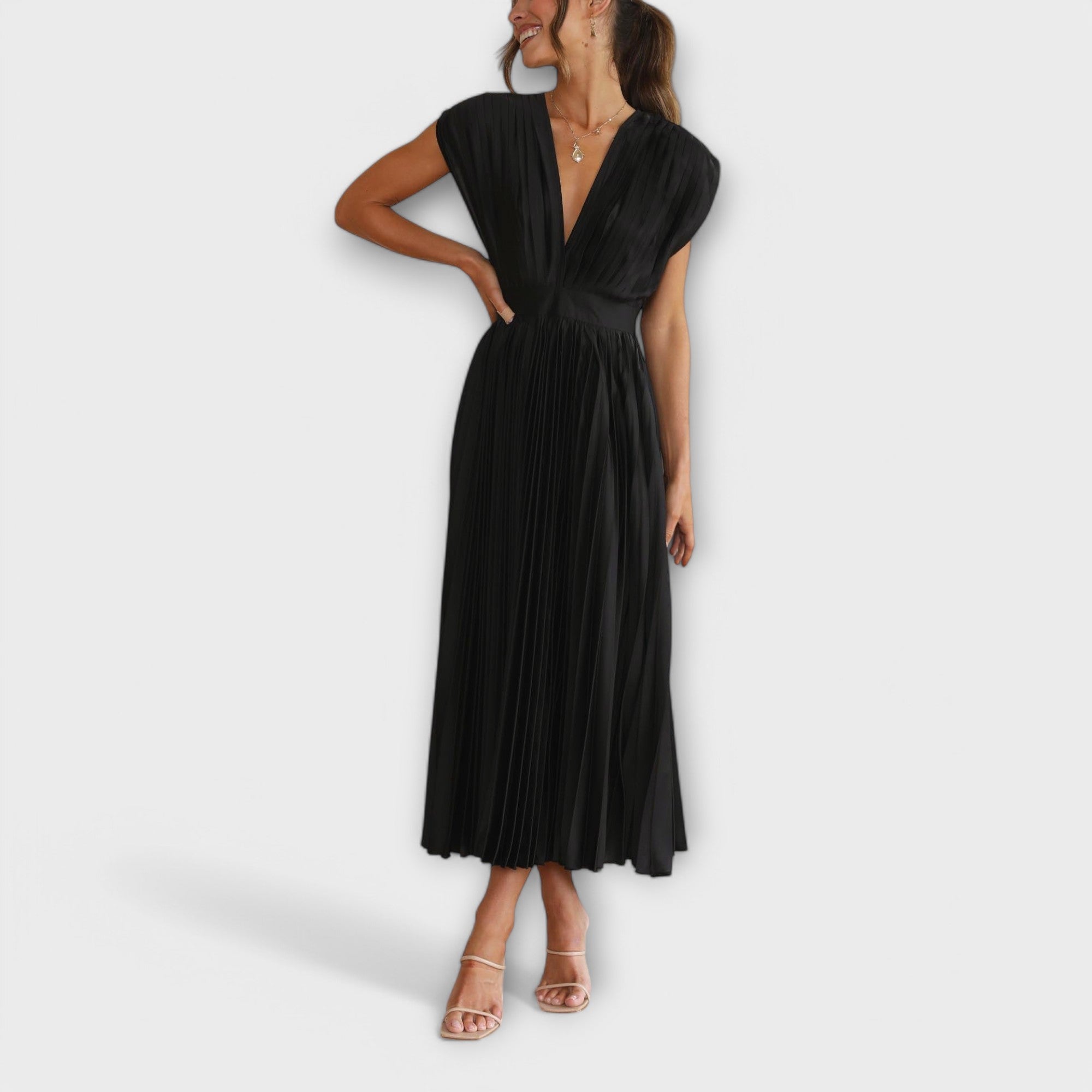 Aurora - Stilvolles Faltenkleid