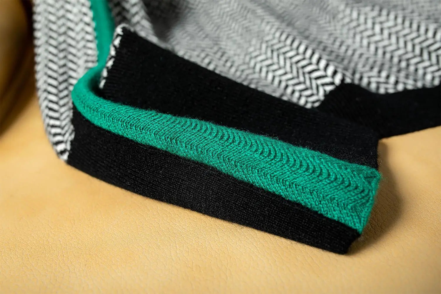 Emma | Gestreifter Pullover